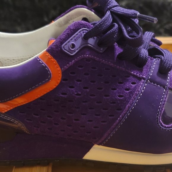 Rare find, Louis Vuitton well cared for, looks brand new. - Picture 6 of 6